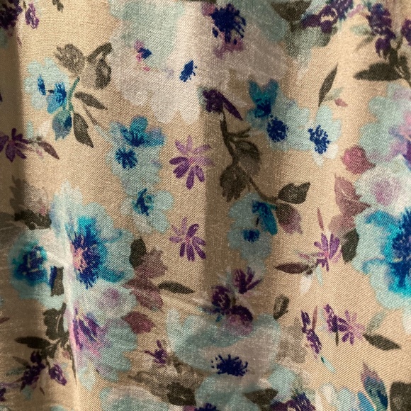 Caffe Marrakesh Button Up Floral Top - Picture 4 of 7